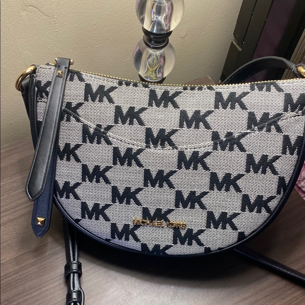 Michael Kors Black and White Women's Bag